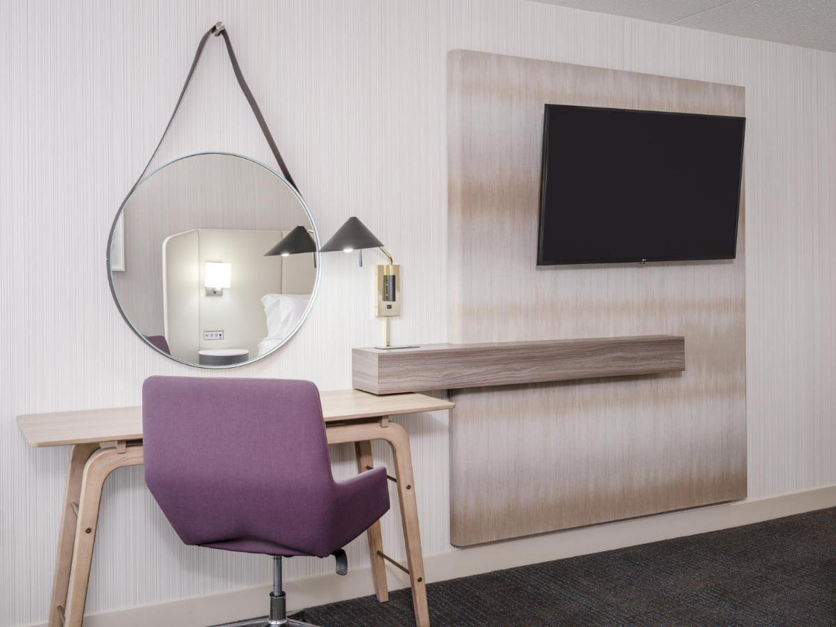 Crowne Plaza Indianapolis-Airport By Ihg Hotell Eksteriør bilde