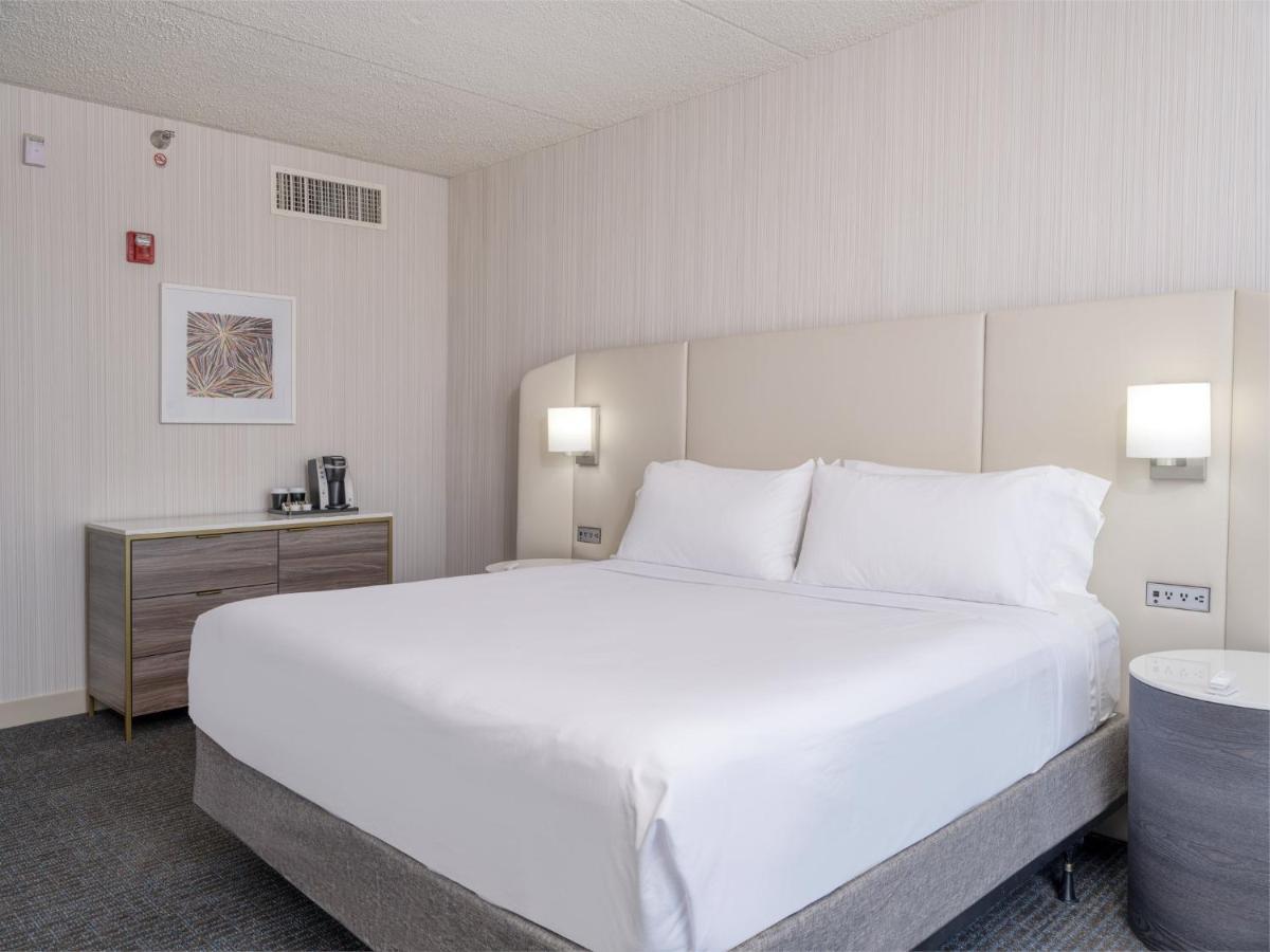 Crowne Plaza Indianapolis-Airport By Ihg Hotell Eksteriør bilde