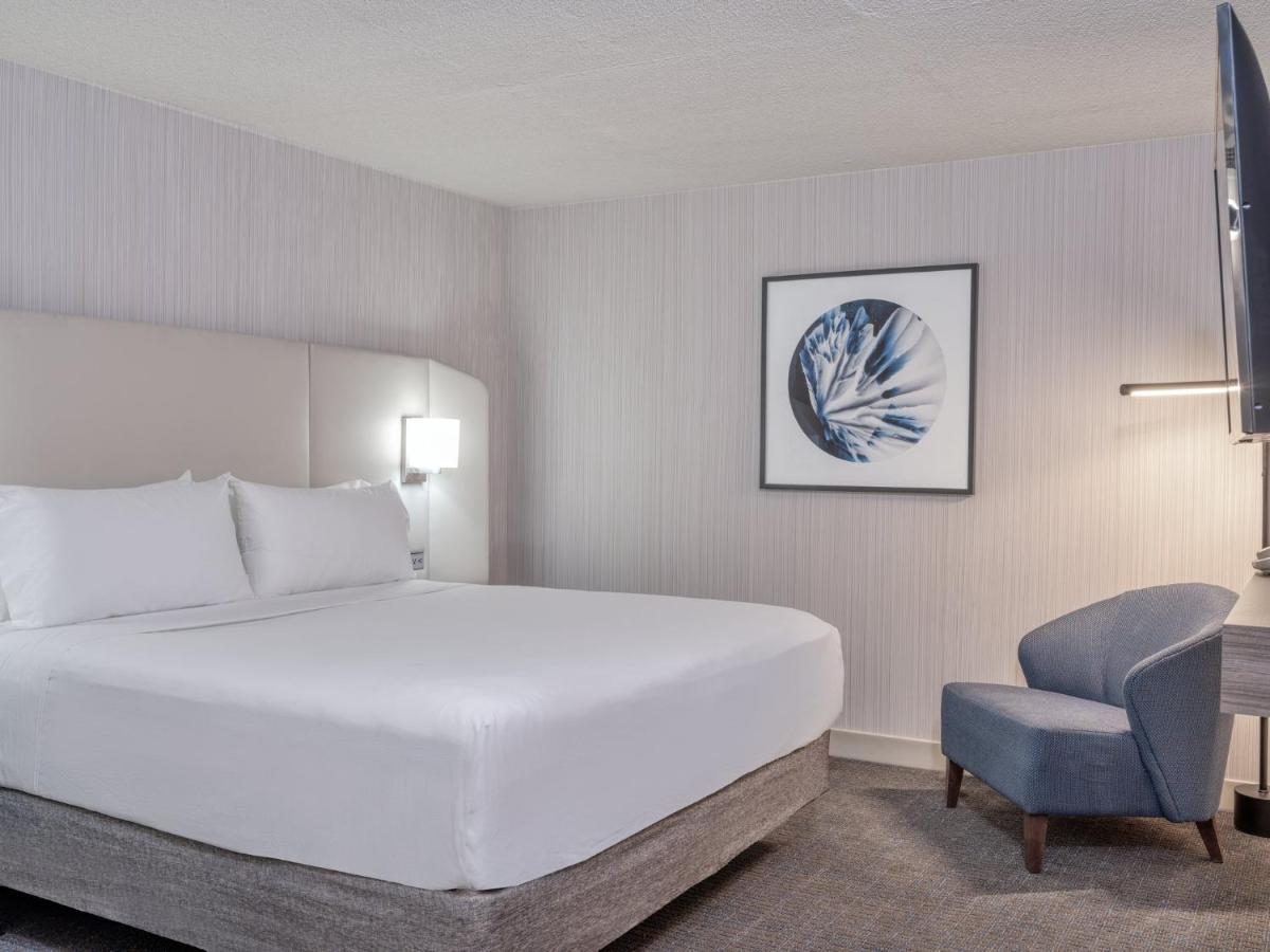 Crowne Plaza Indianapolis-Airport By Ihg Hotell Eksteriør bilde