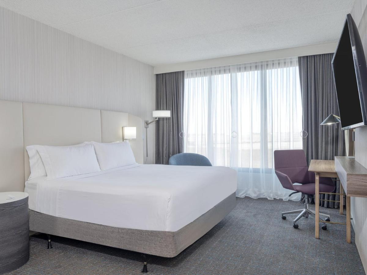Crowne Plaza Indianapolis-Airport By Ihg Hotell Eksteriør bilde