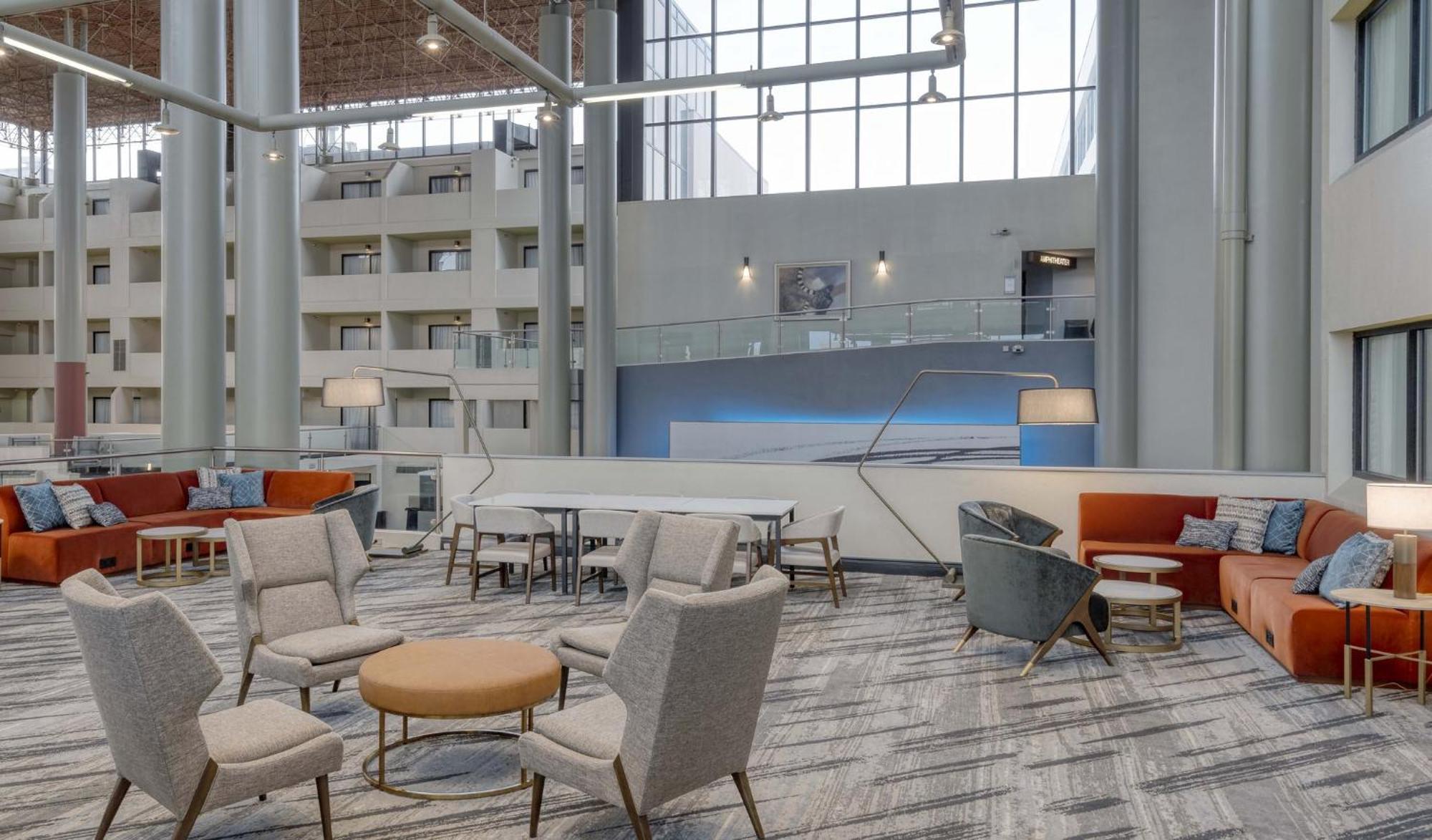 Crowne Plaza Indianapolis-Airport By Ihg Hotell Eksteriør bilde