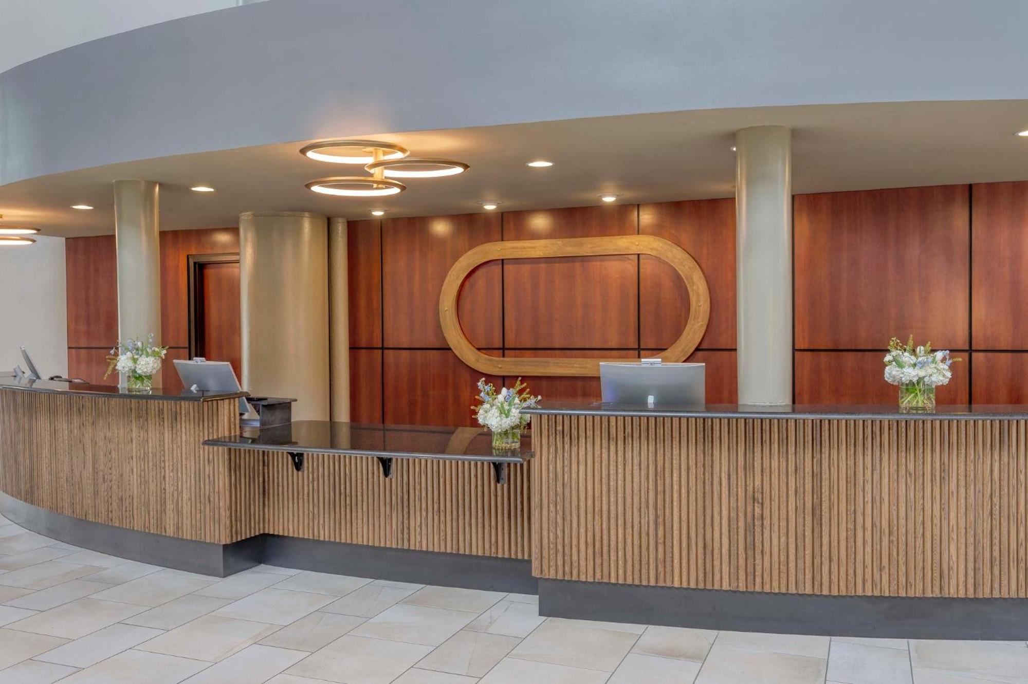 Crowne Plaza Indianapolis-Airport By Ihg Hotell Eksteriør bilde